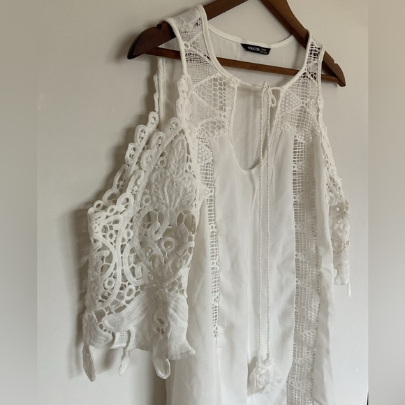White Ruffled Cut Out Shoulder Blouse - Picture 1 of 4